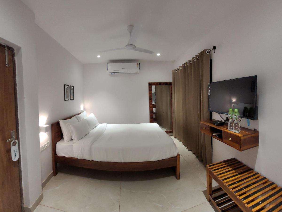 Aura Gold Resort Udaipur Luaran gambar