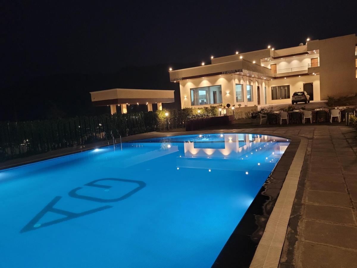 Aura Gold Resort Udaipur Luaran gambar